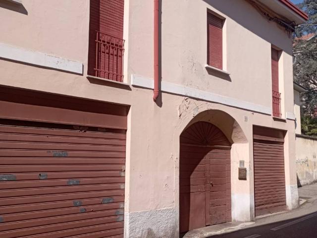 Villa in vendita a Gallarate VA