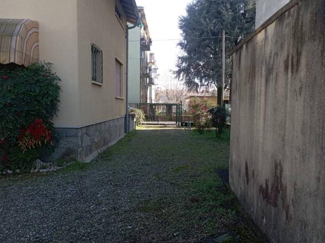 Villa in vendita a Gallarate VA