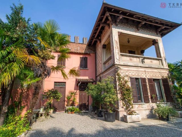 Villa in vendita a Gallarate VA
