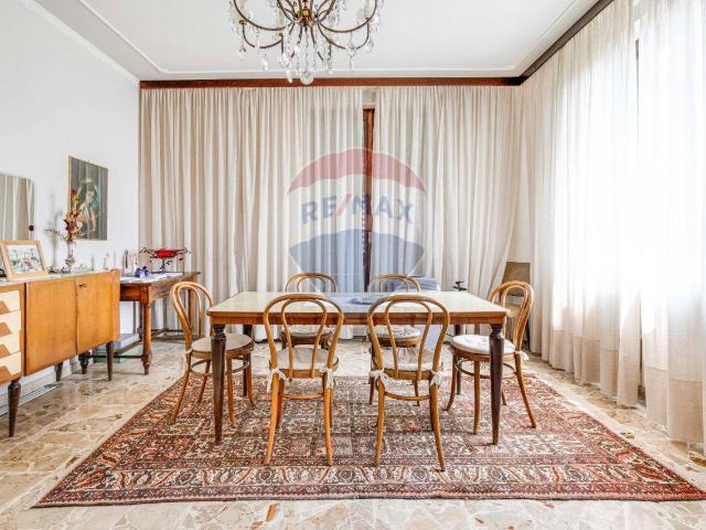 Villa in vendita a Gallarate