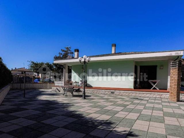 Villa in vendita a Gallese VT