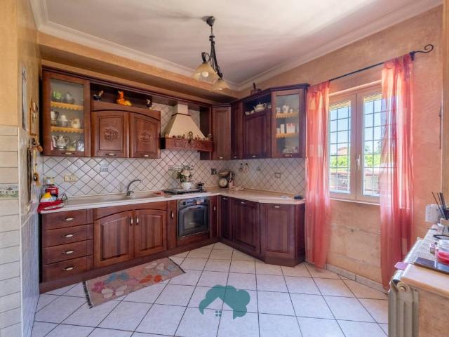 Villa in vendita a Gallicano nel Lazio RM