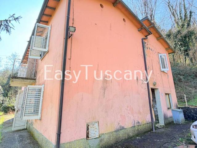 Villa in vendita a Gallicano LU