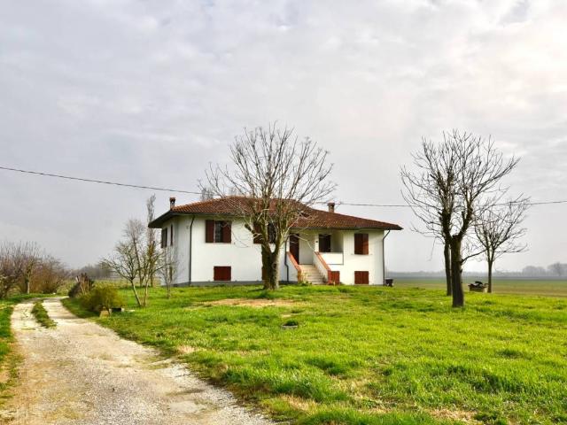 Villa in vendita a Galliera BO