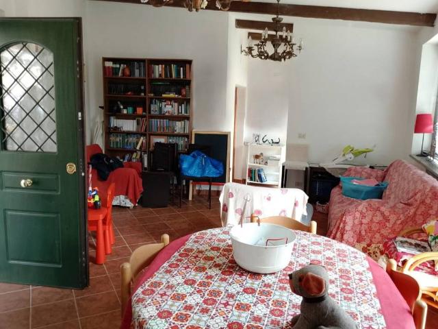Villa in vendita a Galluccio CE