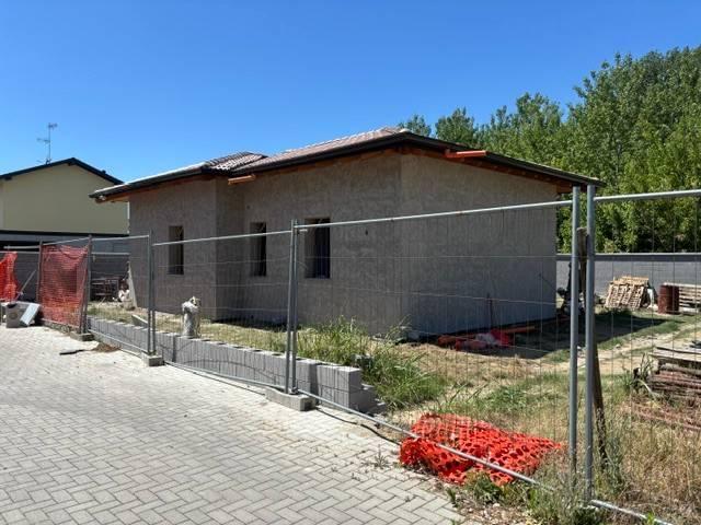 Villa in vendita a Gambolò PV