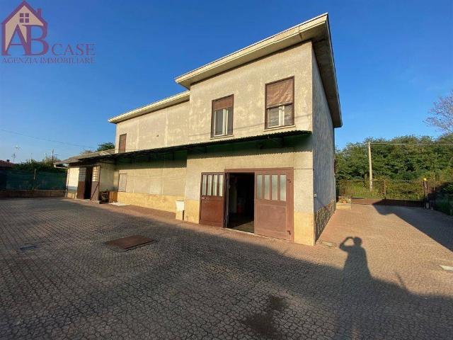 Villa in vendita a Gambolò PV