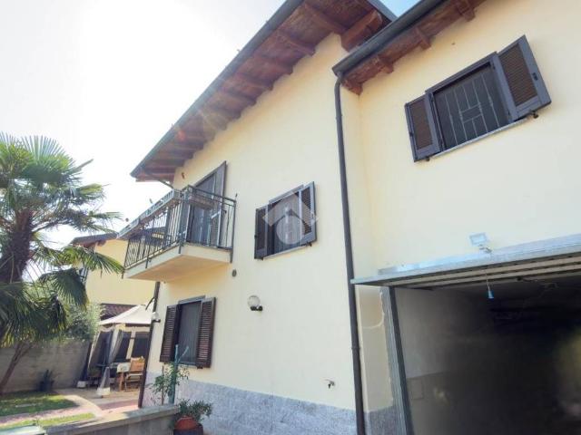 Villa in vendita a Gambolò PV