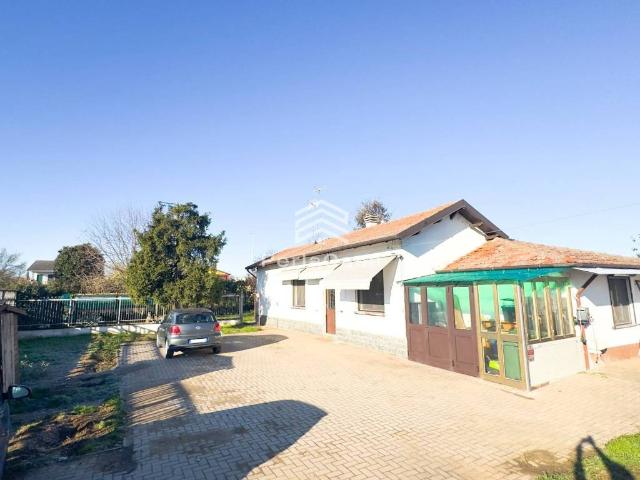Villa in vendita a Gambolò PV