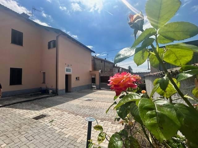 Villa in vendita a Gambarana PV