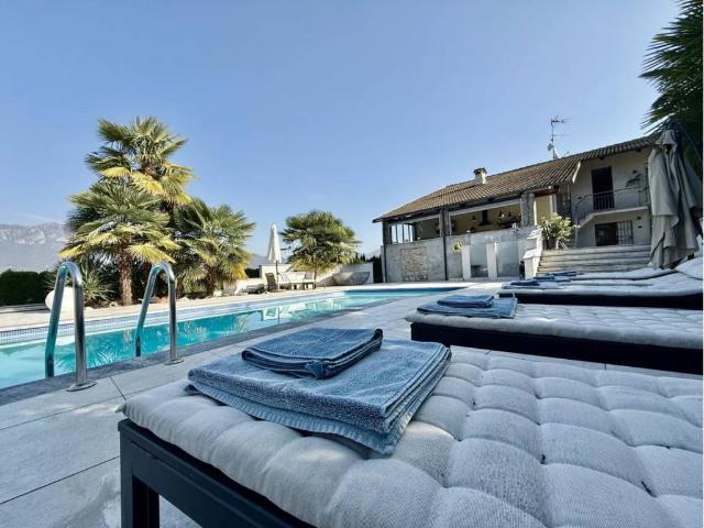 Villa in vendita a Gambasca CN
