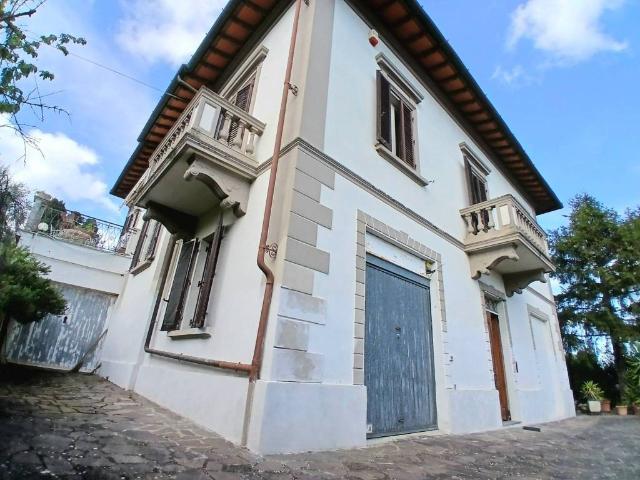 Villa in vendita a Gambassi Terme FI
