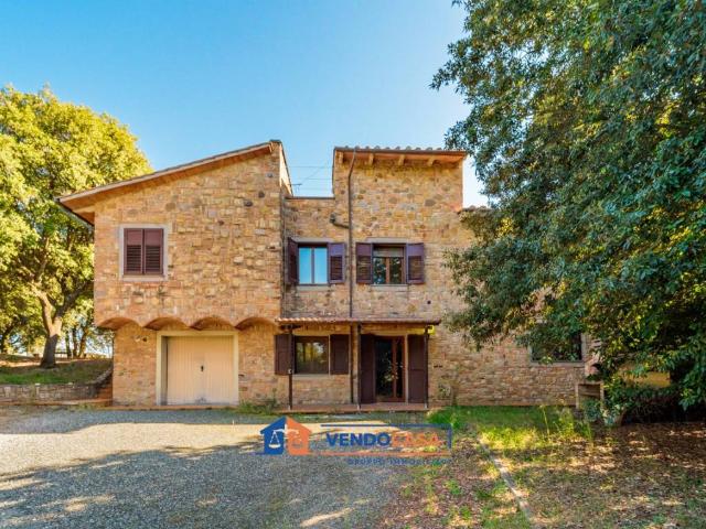 Villa in vendita a Gambassi Terme FI