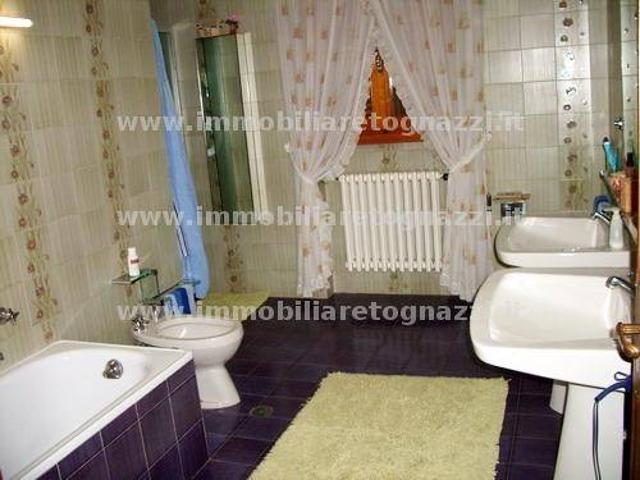 Villa in vendita a Gambassi Terme FI
