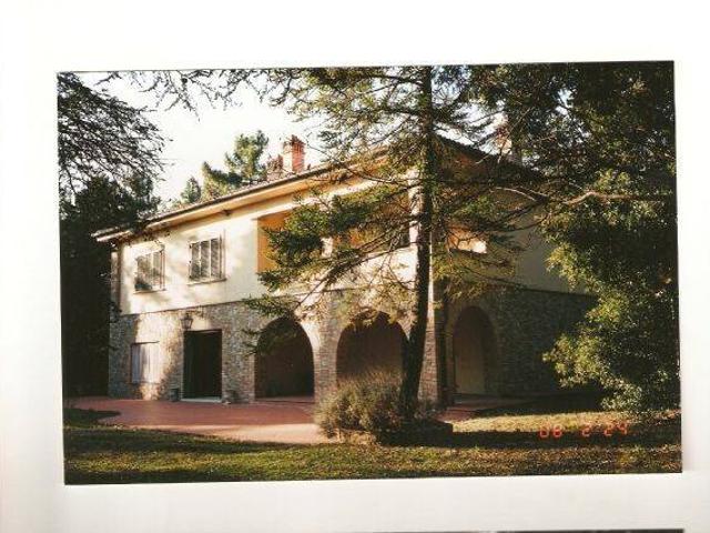 Villa in vendita a Gambassi Terme FI