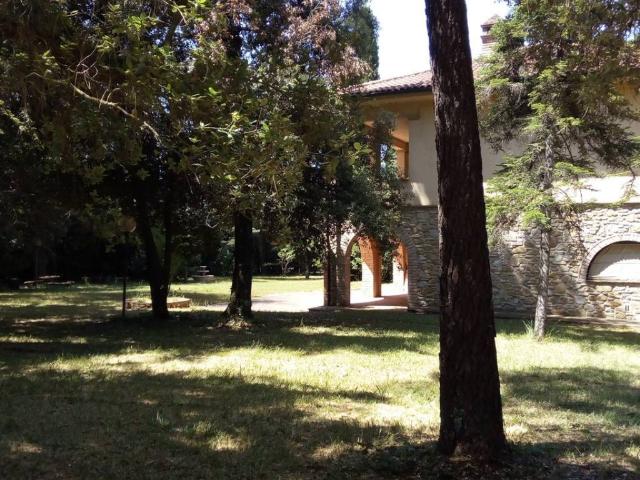 Villa in vendita a Gambassi Terme FI