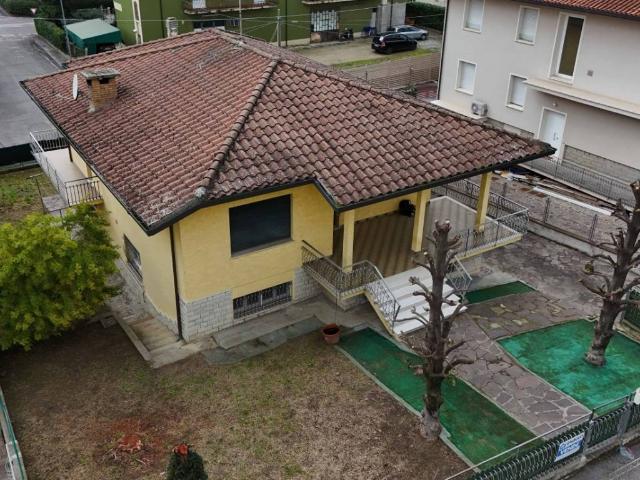 Villa in vendita a Gambettola FC