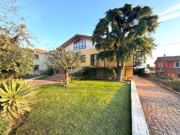 Villa in vendita a Gambellara VI