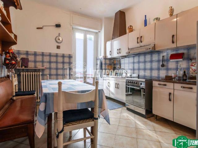 Villa in vendita a Garbagnate Milanese MI