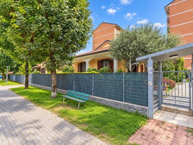Villa in vendita a Garbagnate Milanese MI