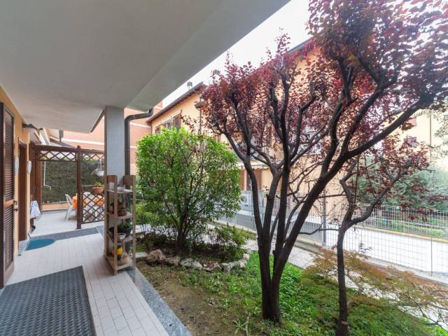 Villa in vendita a Garbagnate Milanese MI