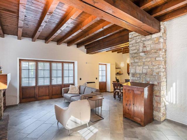 Villa in vendita a Gargnano BS