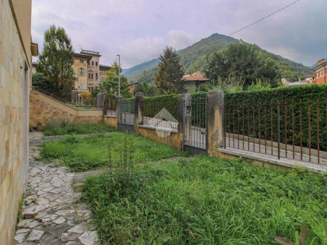 Villa in vendita a Gardone Val Trompia BS