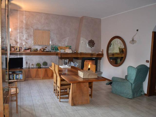 Villa in vendita a Gardone Val Trompia BS