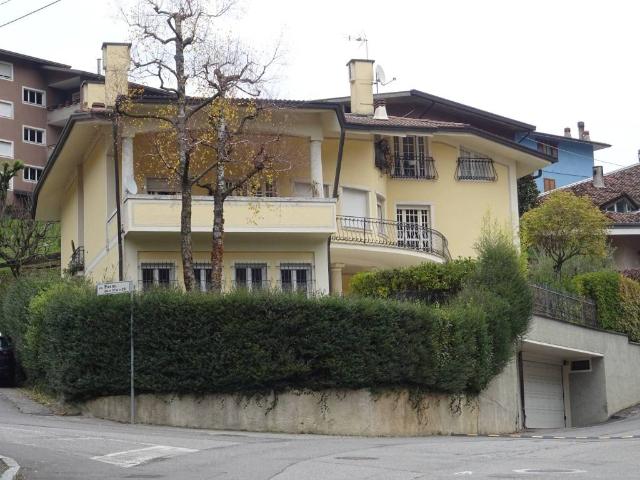 Villa in vendita a Gardone Val Trompia BS