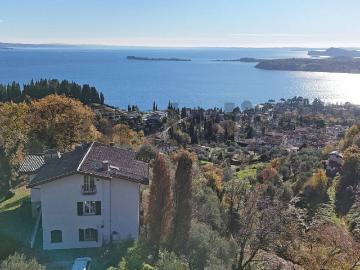 Villa in vendita a Gardone Riviera BS