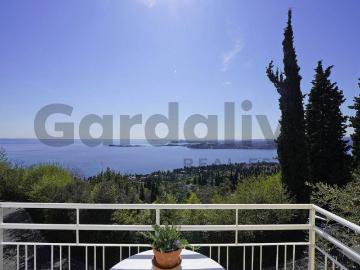 Villa in vendita a Gardone Riviera BS