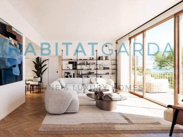 Villa in vendita a Gardone Riviera BS