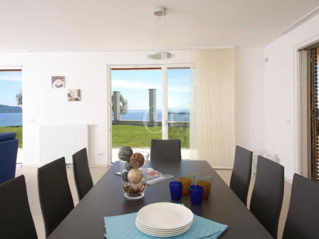 Villa in vendita a Gardone Riviera BS