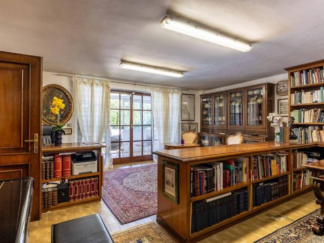 Villa in vendita a Gardone Riviera BS