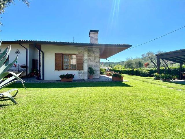 Villa in vendita a Garda VR