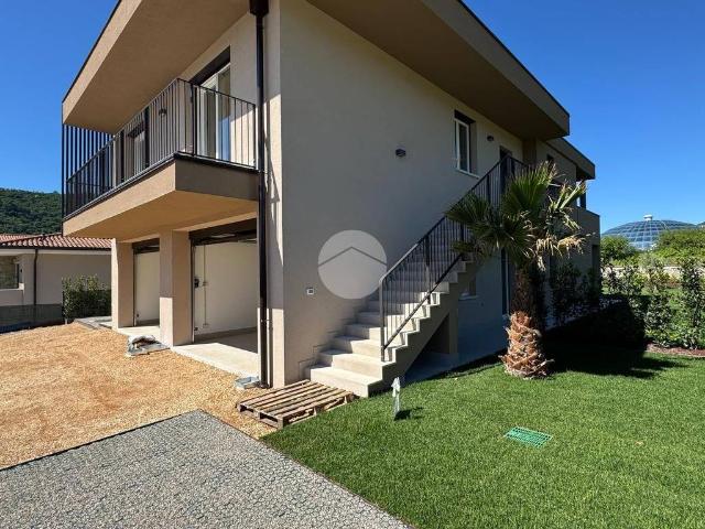 Villa in vendita a Garda VR