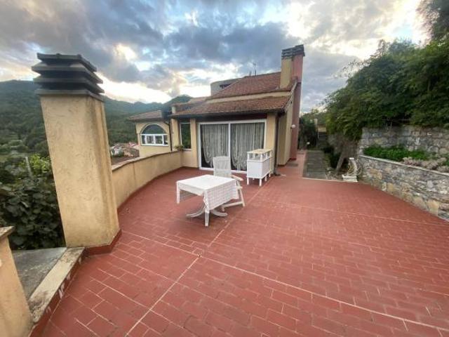Villa in vendita a Garlenda SV