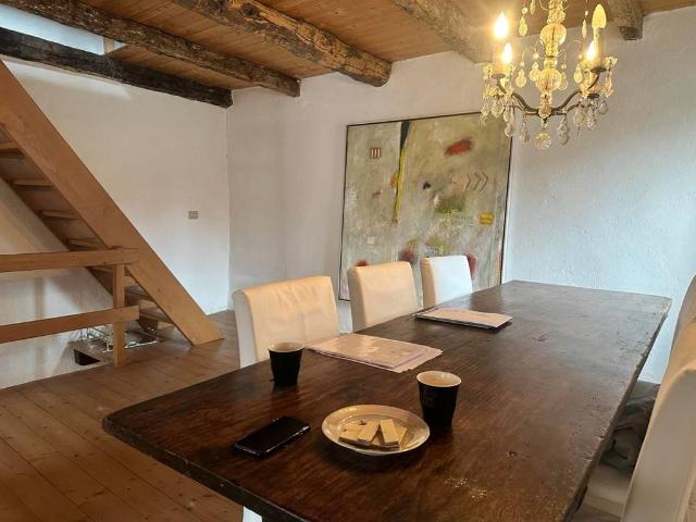 Villa in vendita a Garzeno CO