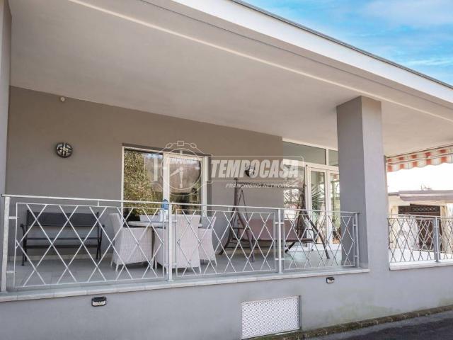 Villa in vendita a Gassino Torinese TO