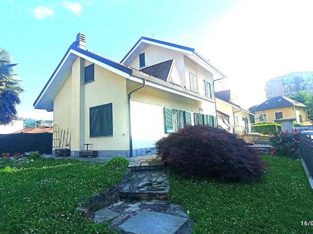 Villa in vendita a Gassino Torinese TO