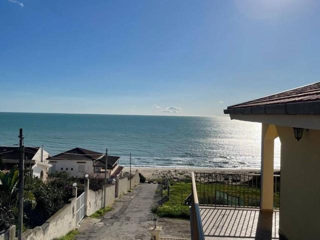 Villa in vendita a Gela CL