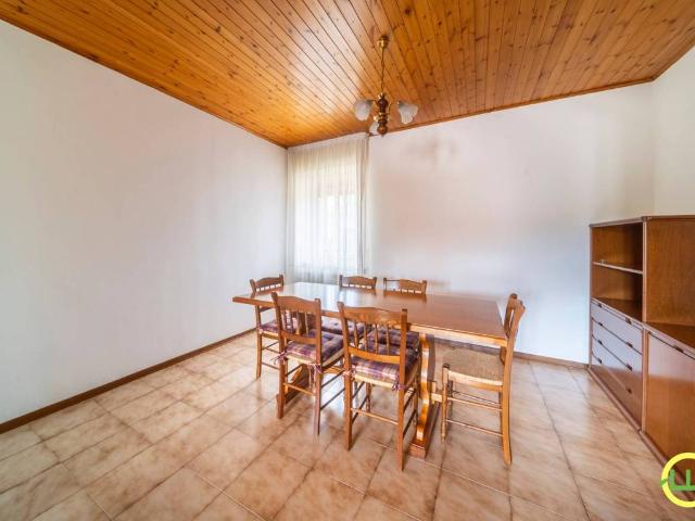Villa in vendita a Gemona del Friuli UD