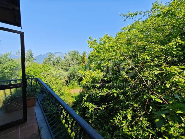Villa in vendita a Gemona del Friuli UD
