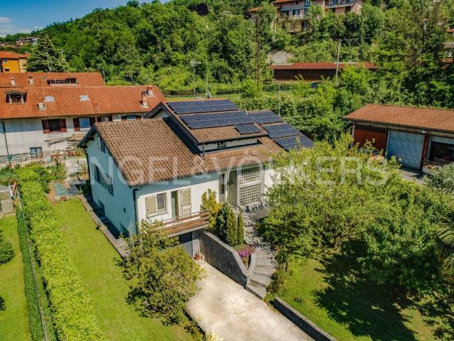 Villa in vendita a Gemonio VA