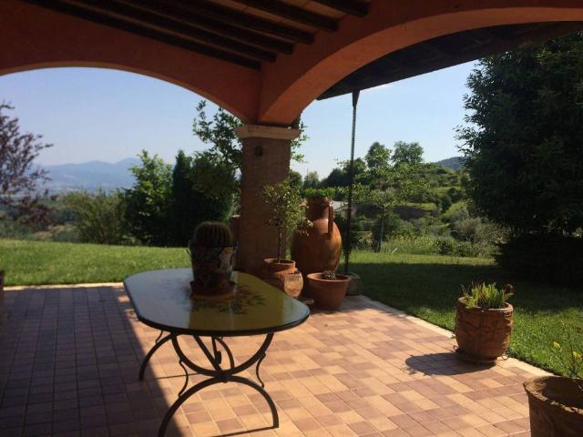 Villa in vendita a Genazzano RM