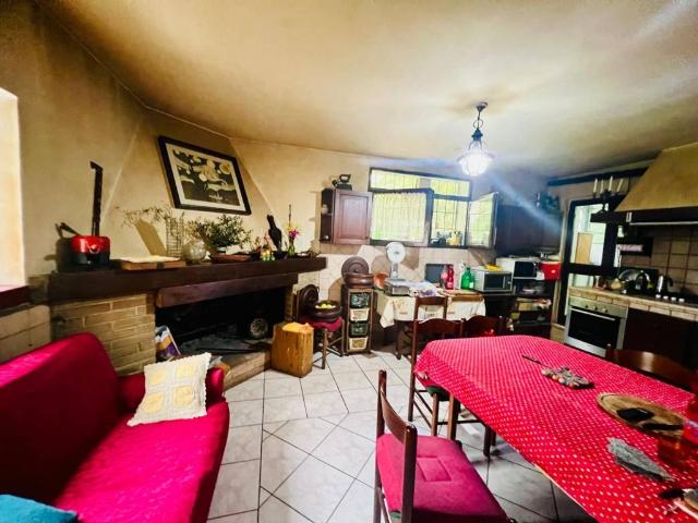 Villa in vendita a Genazzano RM