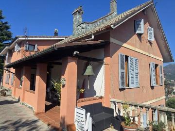 Villa in vendita a Genova GE