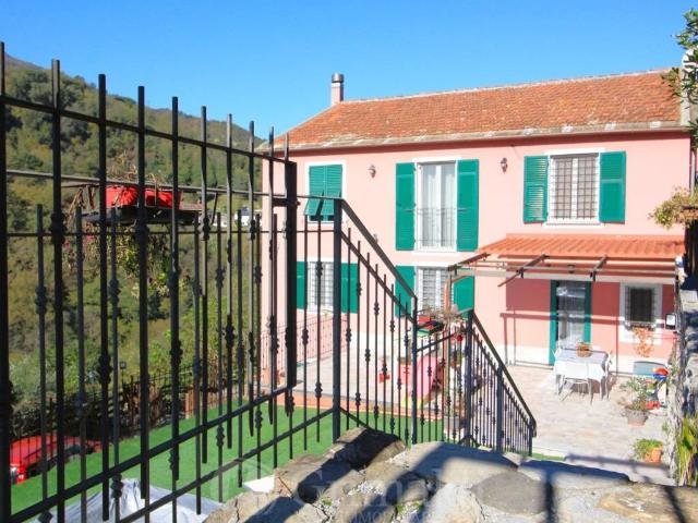 Villa in vendita a Genova GE