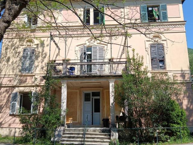 Villa in vendita a Genova GE