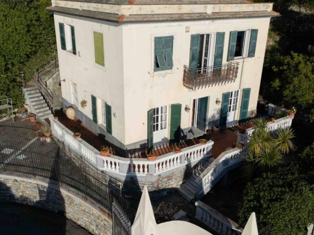 Villa in vendita a Genova GE